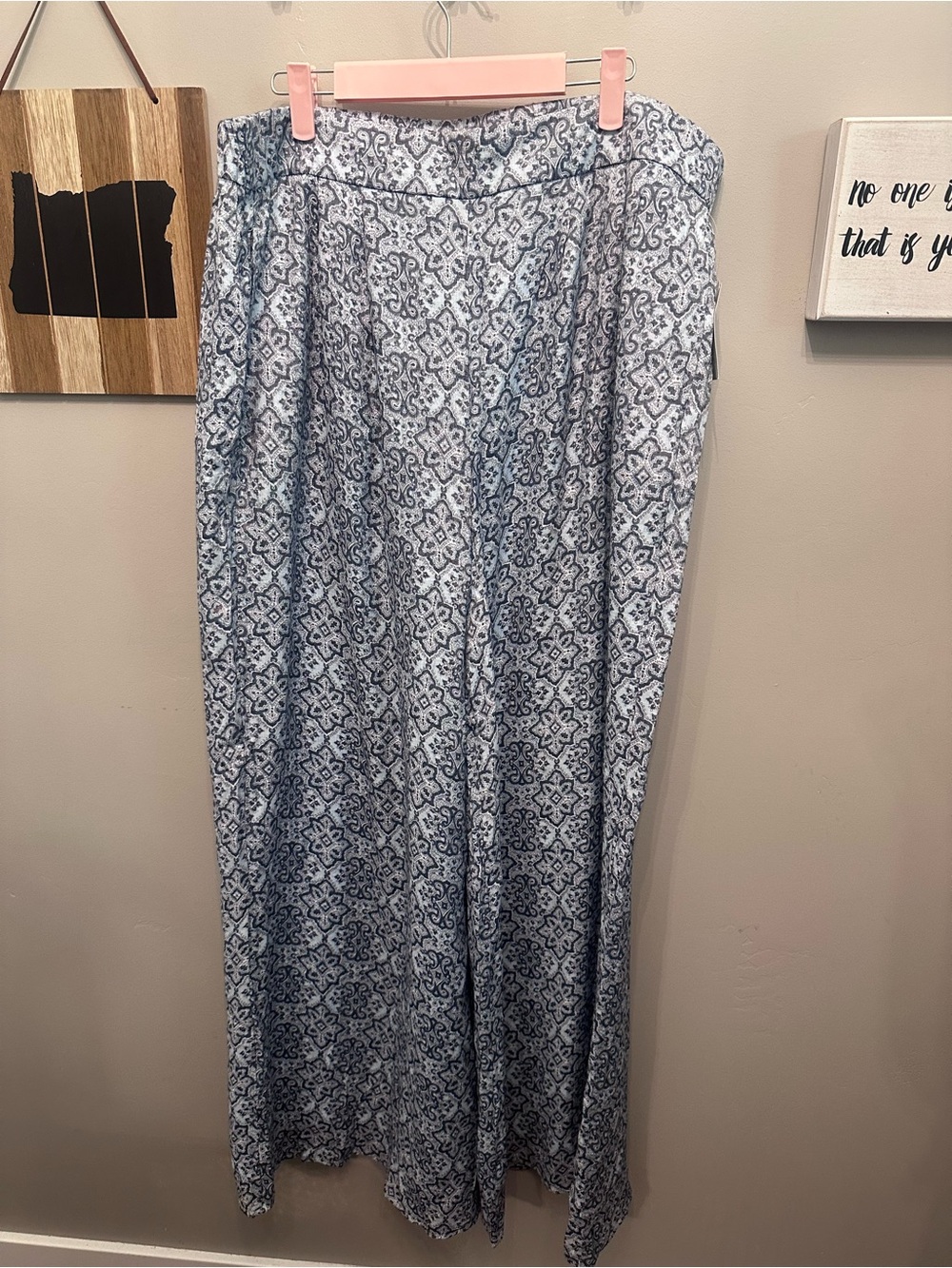 Wonderly White and Blue Wide-Leg Printed Jumpsuit Pants